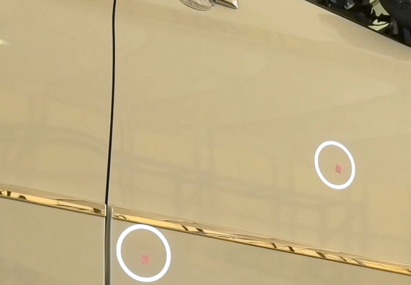 Image of projector markings on a vehicle